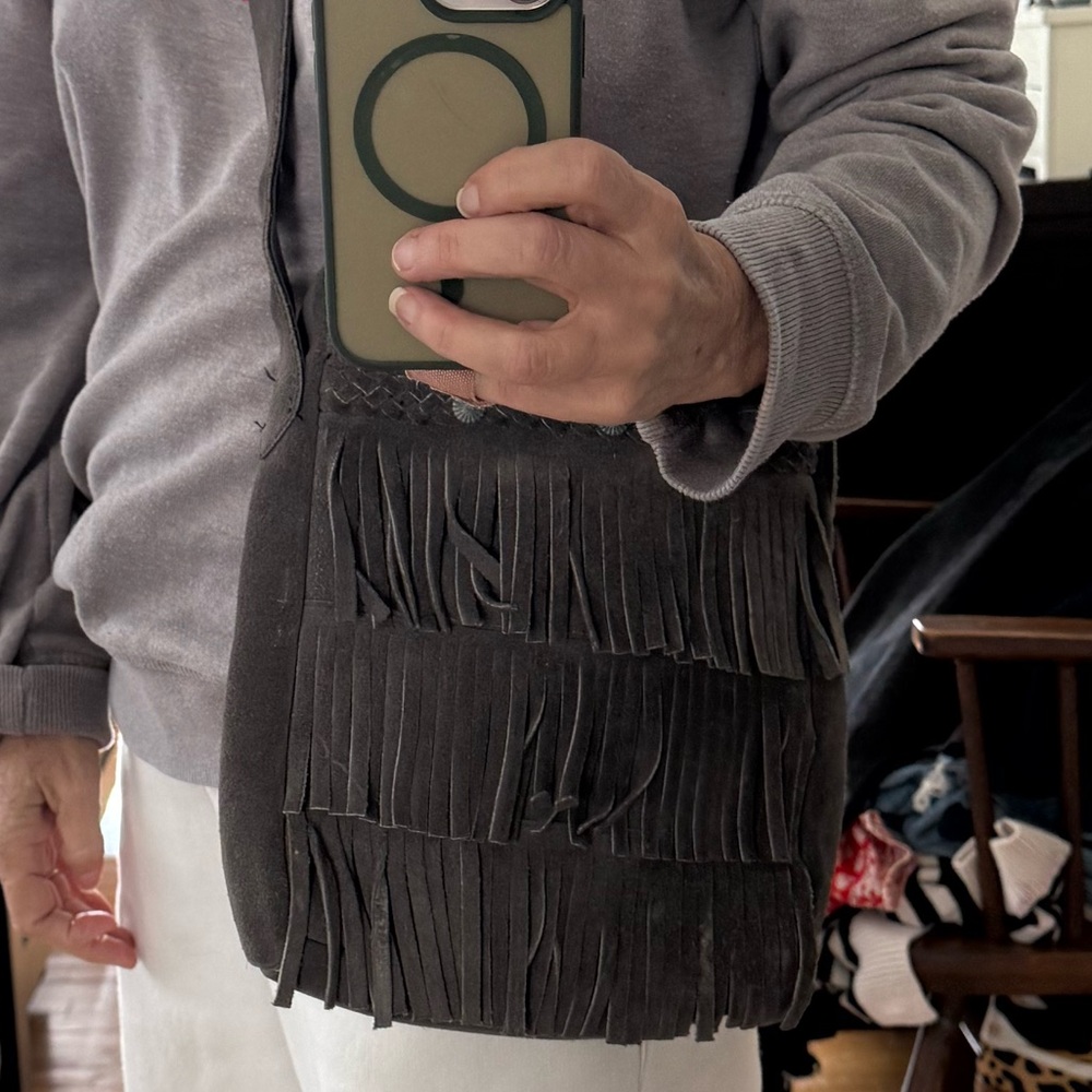 Minnetonka Gray Fringe Bag - Picture 6 of 6